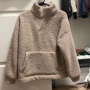 American Eagle Beige Sherpa